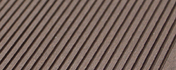 Terrassendielen von Weyland: Robuste und wetterbeständige Lösungen für langlebige Außenbereiche.