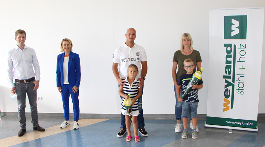 Weyland bietet Mitarbeiterkindern